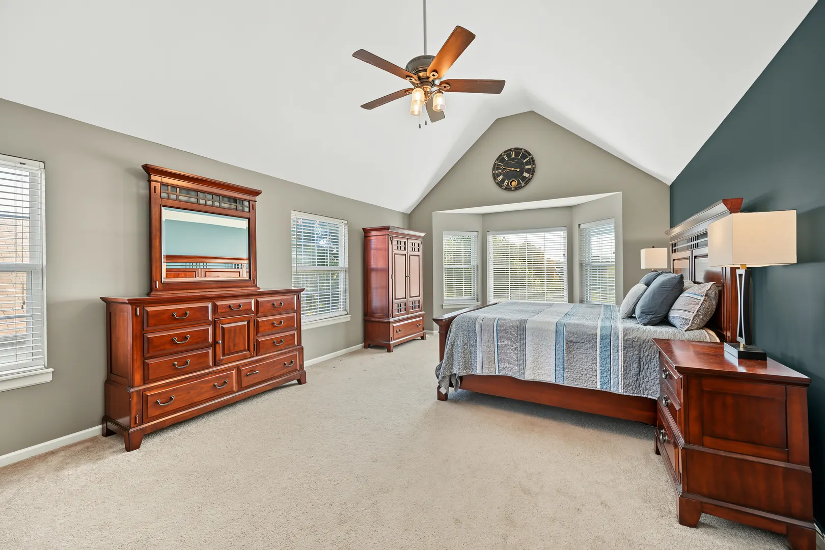 24914 Emerald Avenue IL