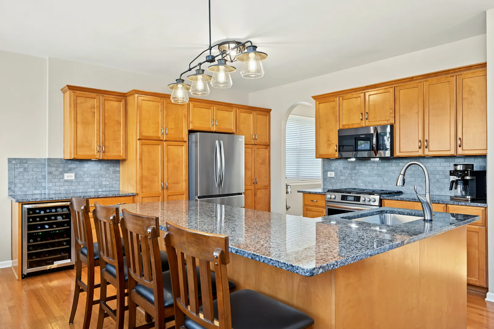 24914 Emerald Avenue IL