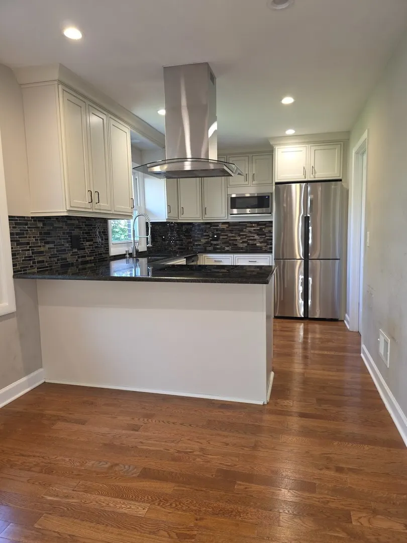 1335 Carlisle Place IL