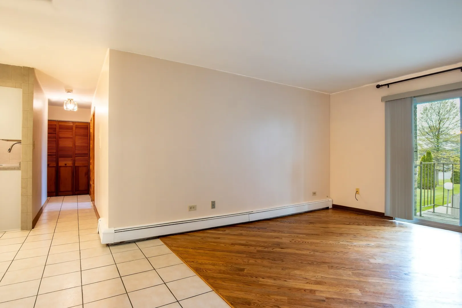 876 Blossom Lane IL #203