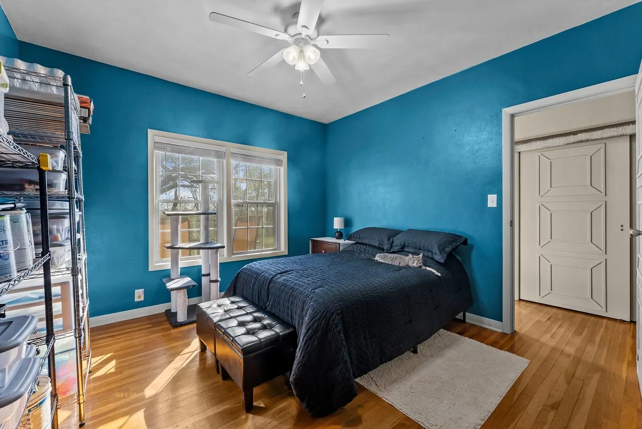 2701 Blackhawk Road IL