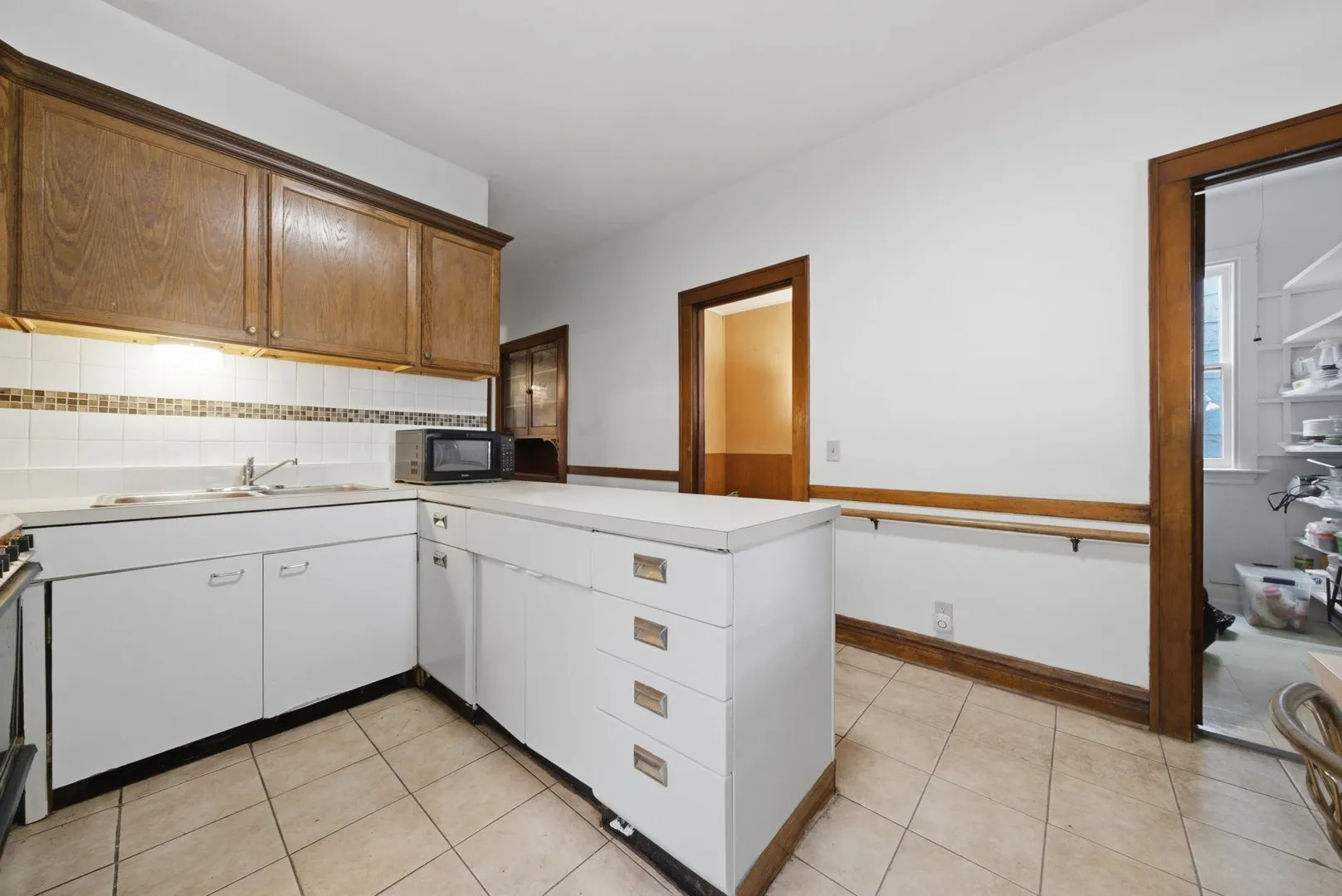 2035 N Karlov Avenue IL