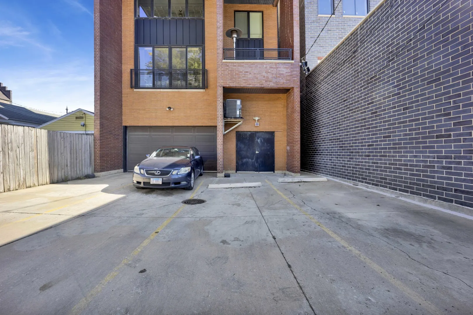 3420 S MORGAN Street IL #4W