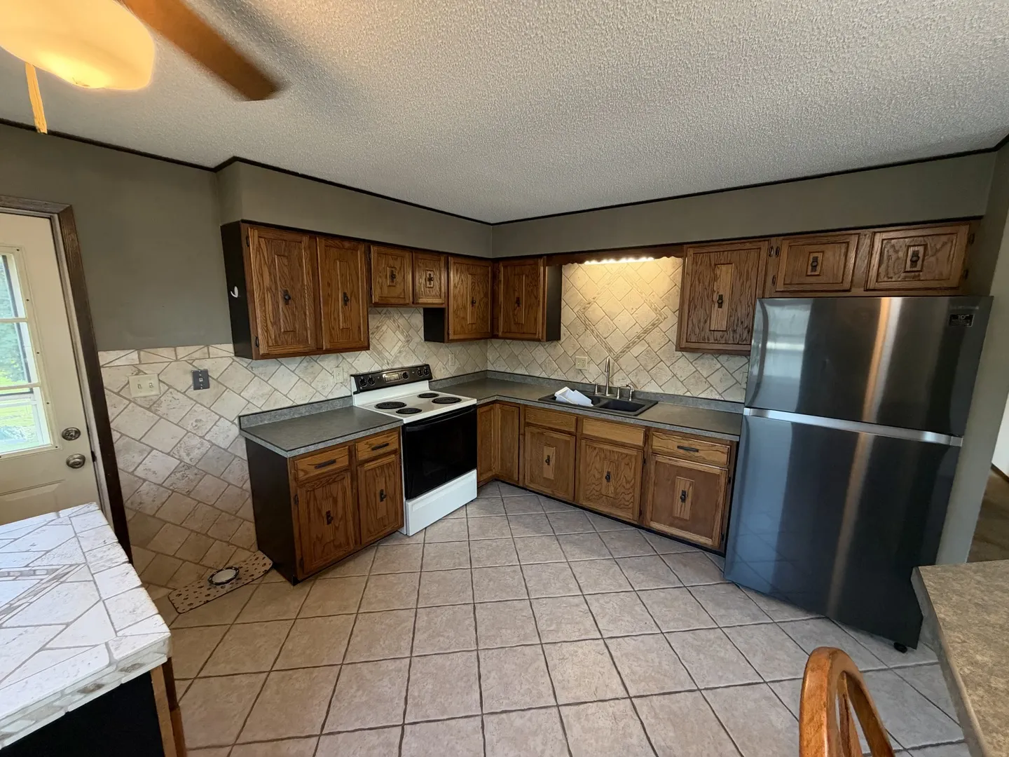 403 E 26th Street IL