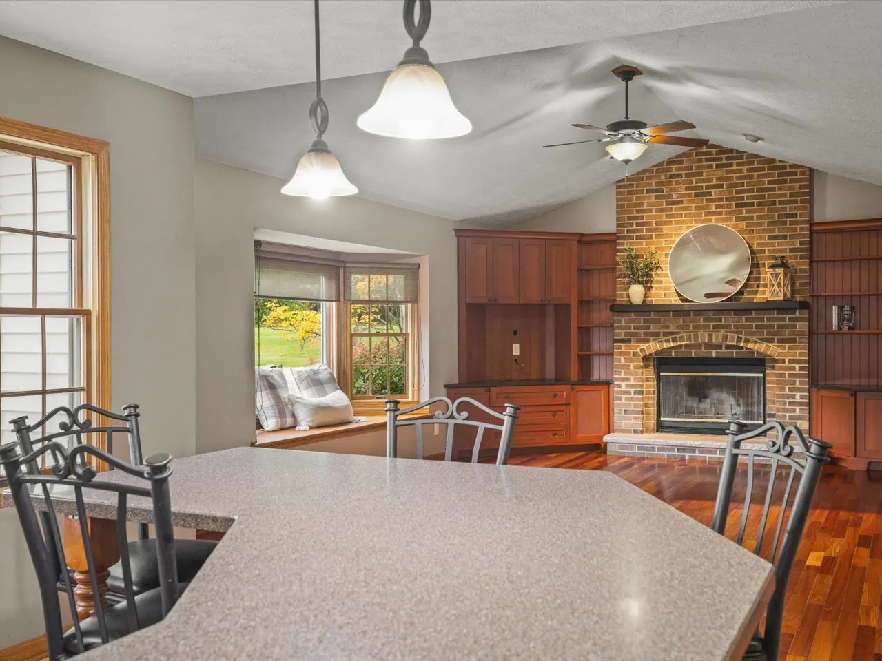 10230 Heatherridge Lane IL