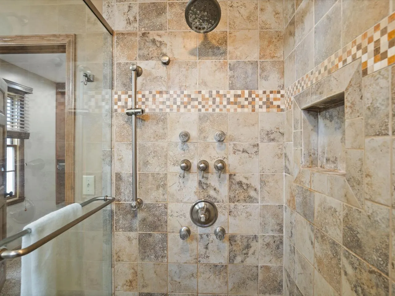 10230 Heatherridge Lane IL