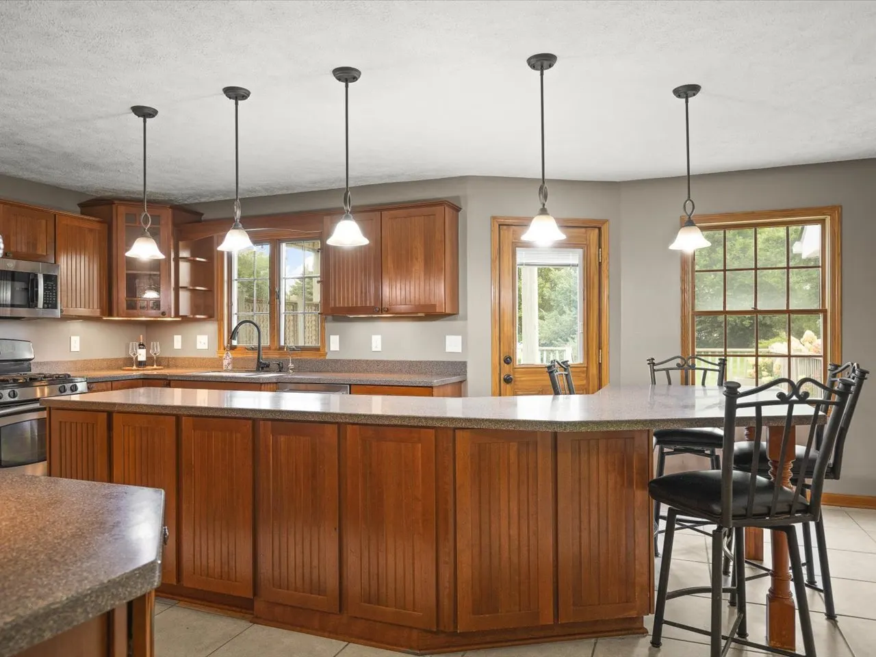 10230 Heatherridge Lane IL