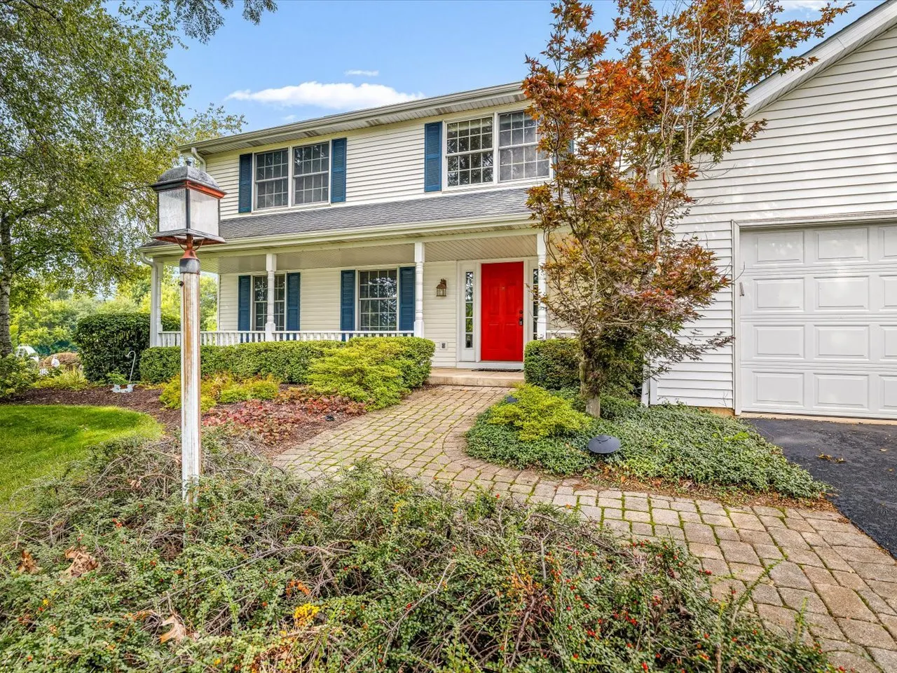 10230 Heatherridge Lane IL