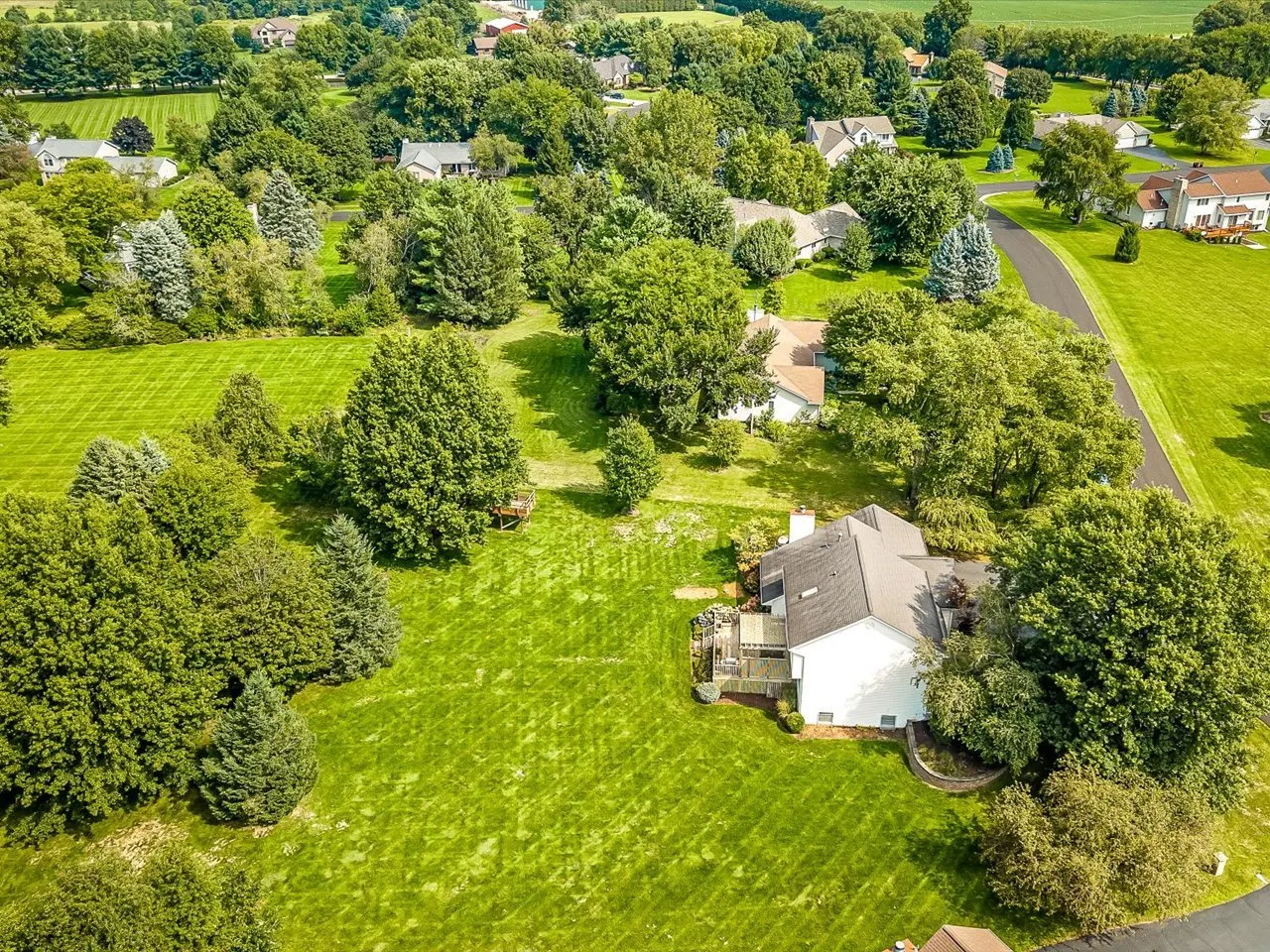 10230 Heatherridge Lane IL