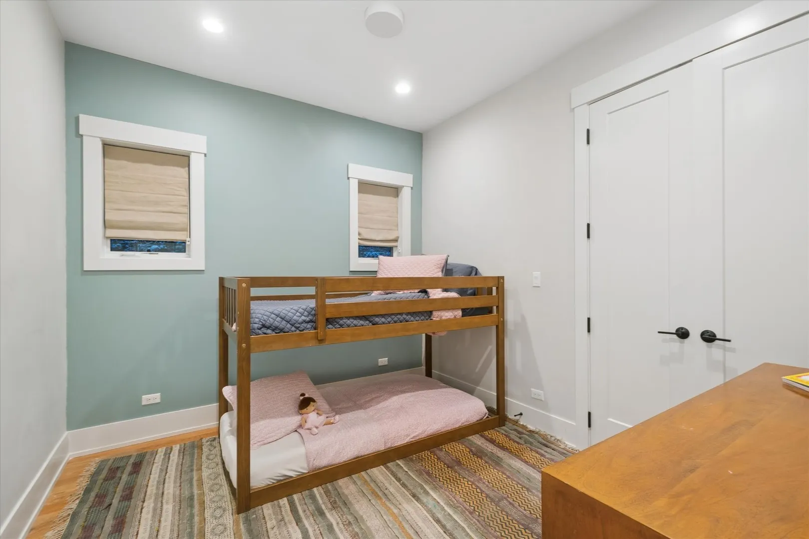 2114 W Belmont Avenue IL #2
