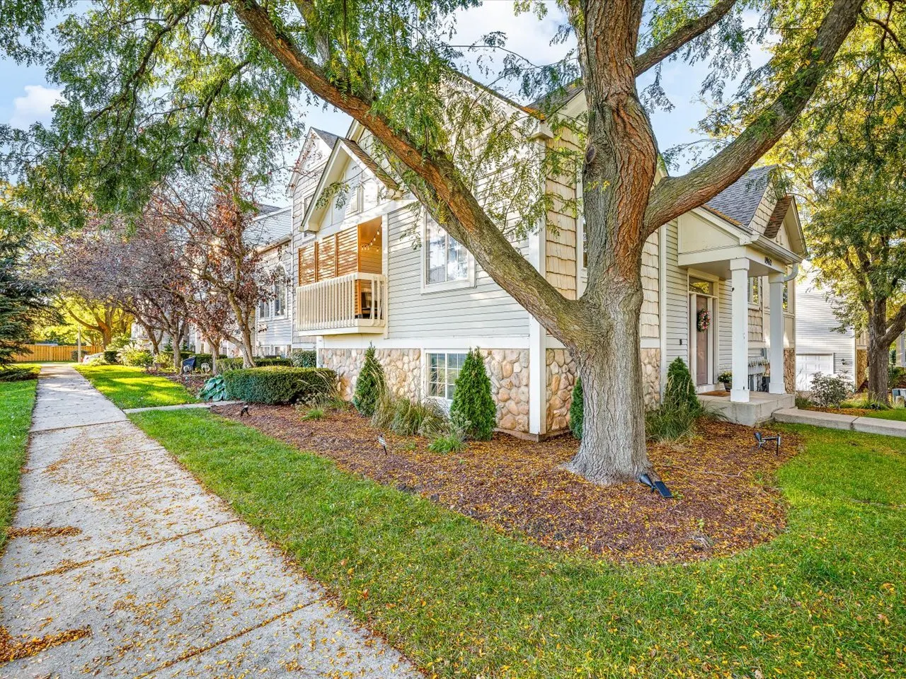 1962 Middlebury Drive IL #1962
