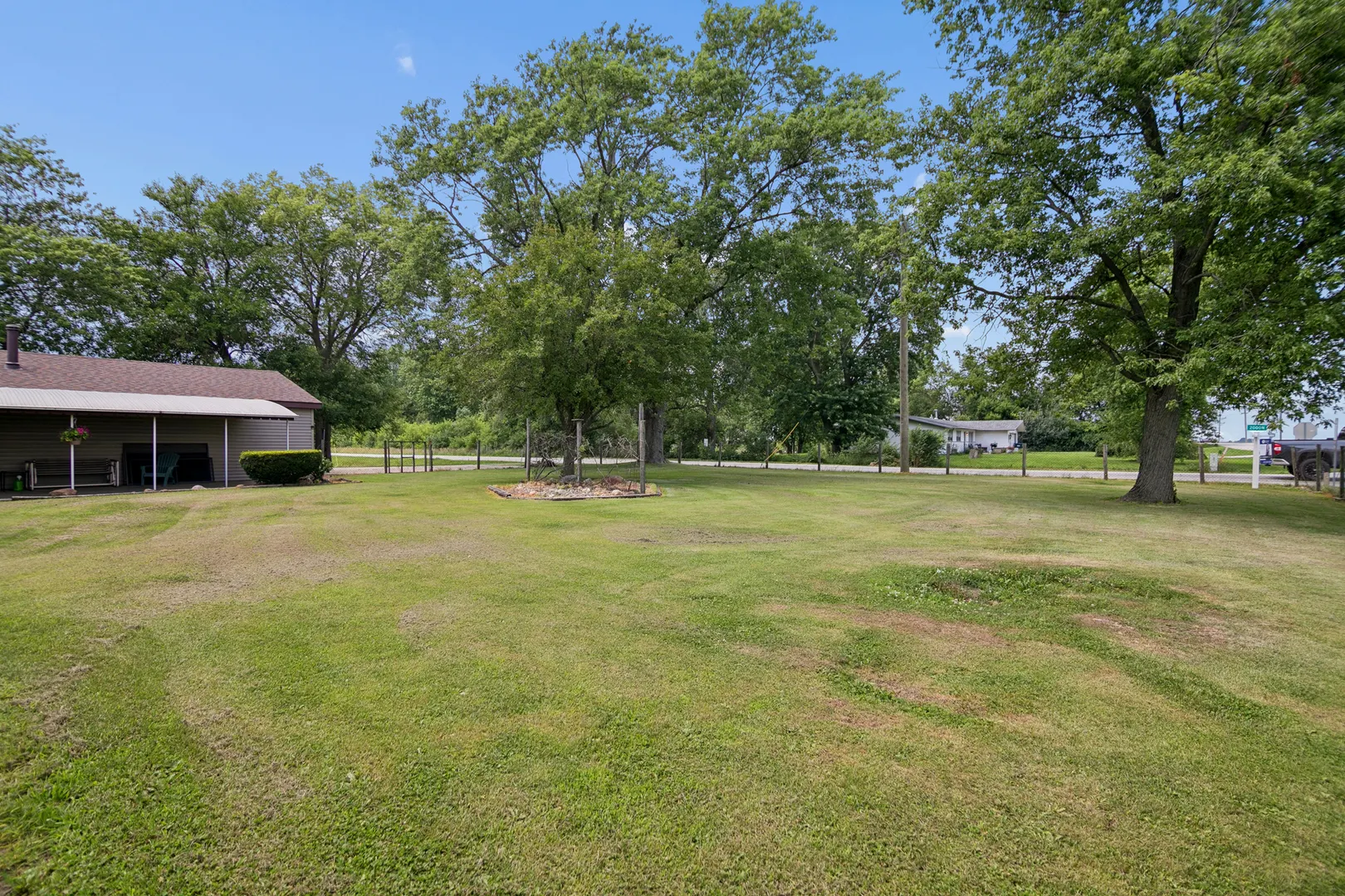 5472 E 2000 N Road IL