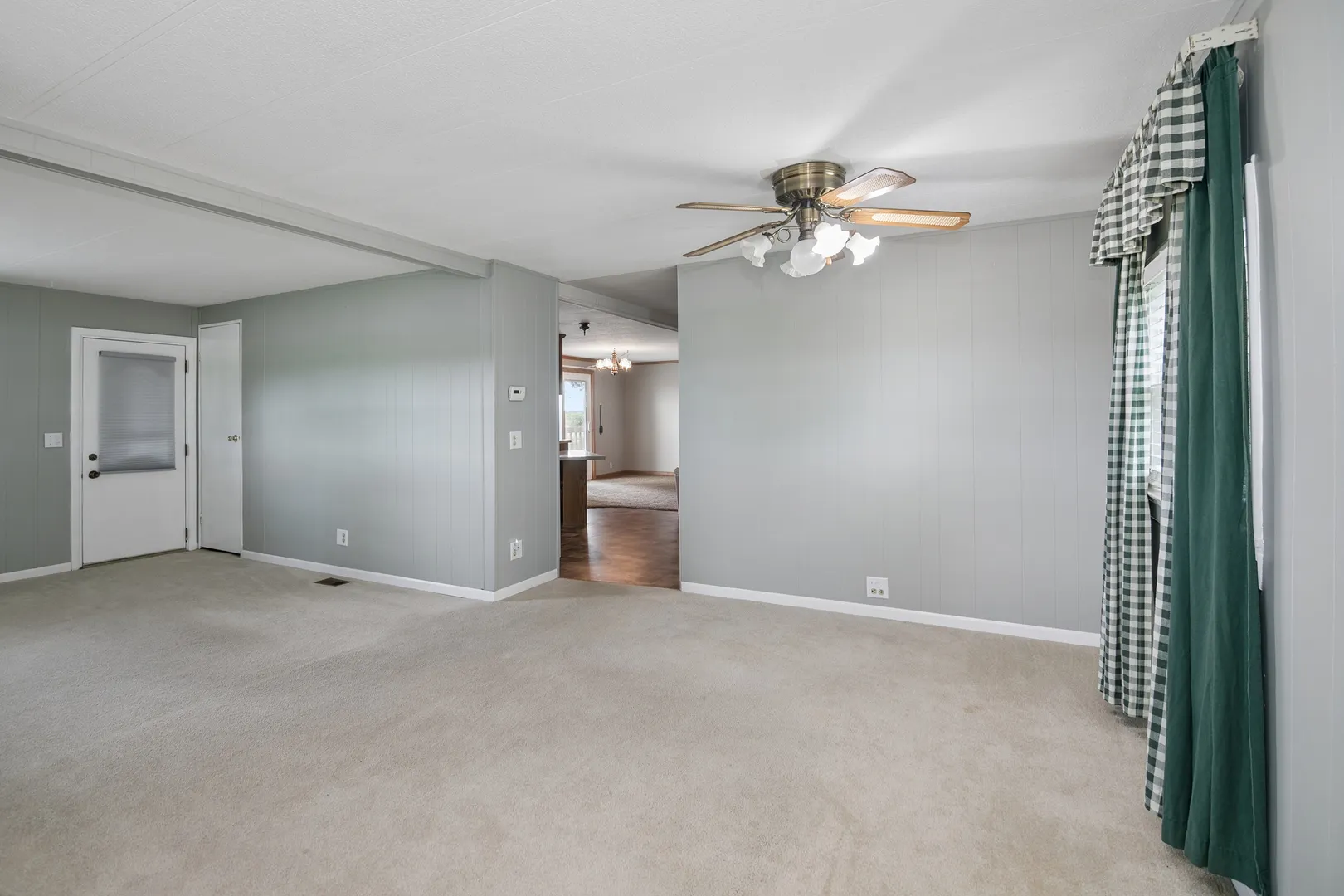 5472 E 2000 N Road IL