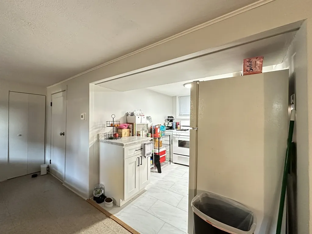 5701 N KEYSTONE Avenue IL #GDN
