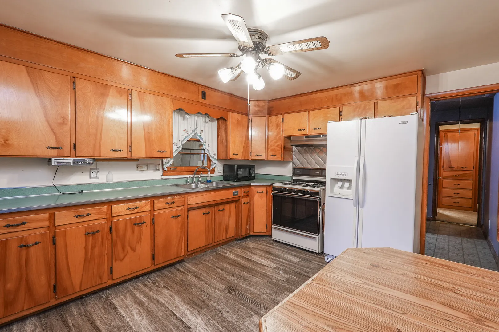 495 Cook Boulevard IL