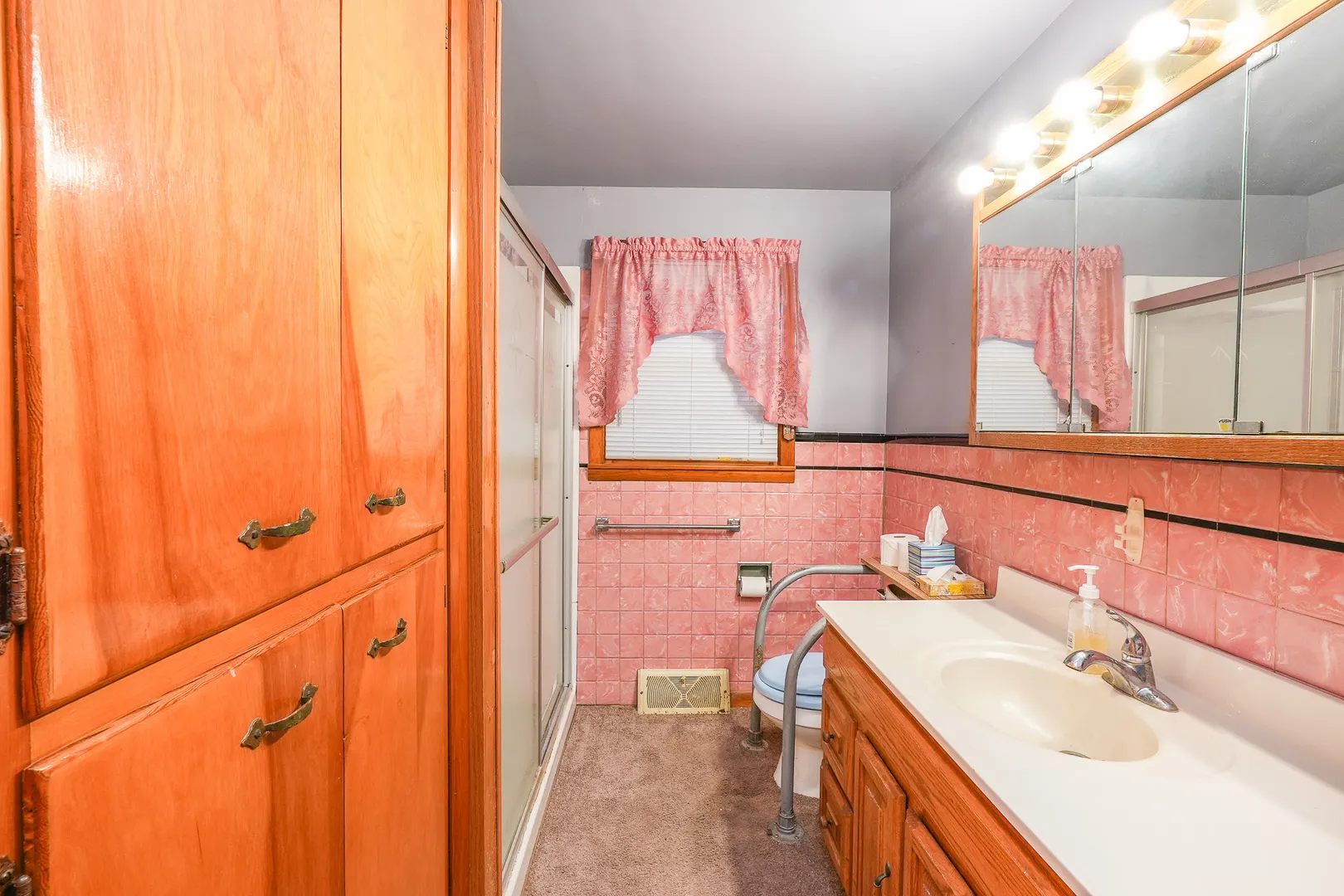 495 Cook Boulevard IL