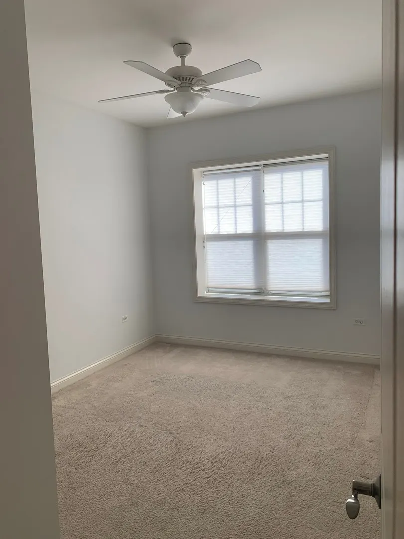 101 Pointe Drive IL #109
