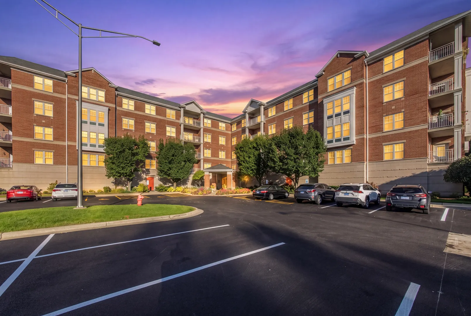 101 Pointe Drive IL #109