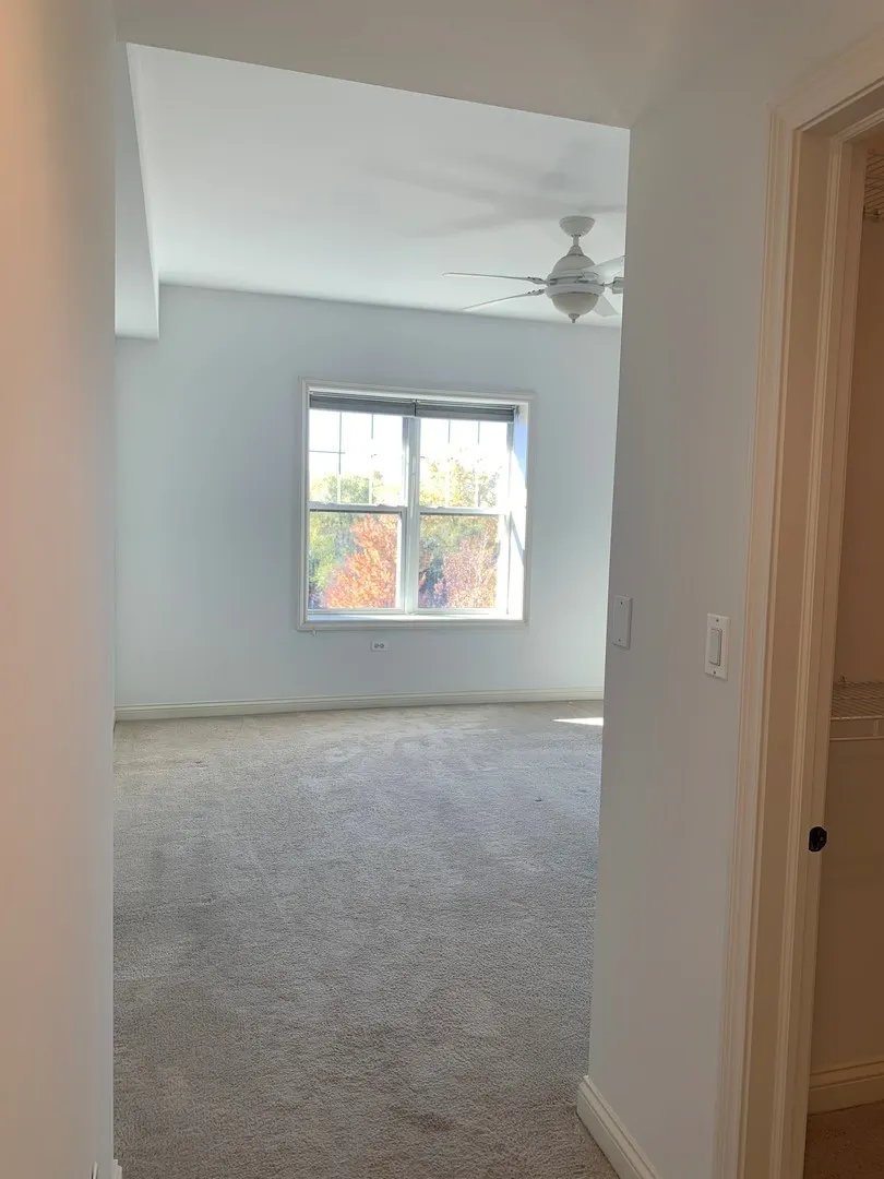 101 Pointe Drive IL #109