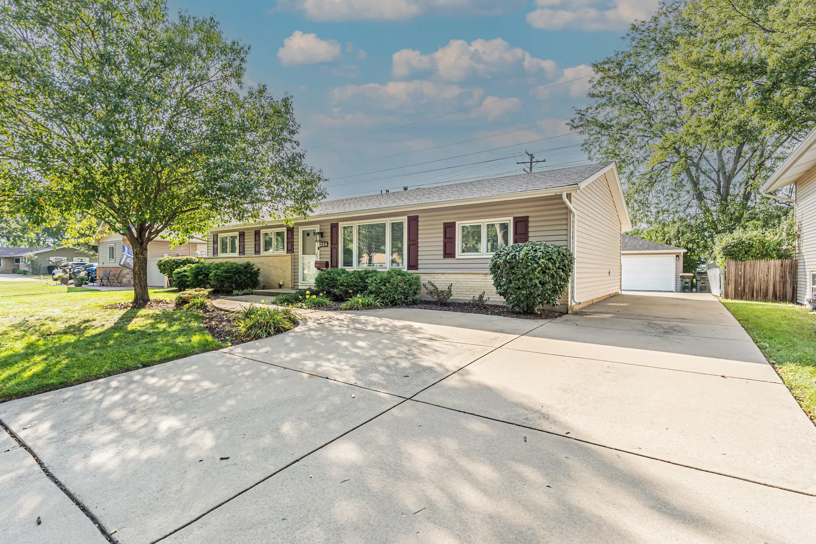 224 Redwood Avenue IL