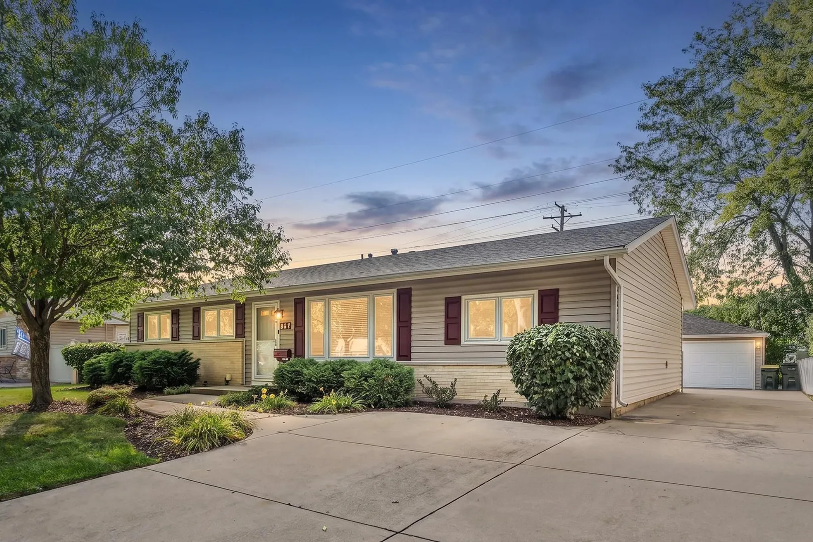 224 Redwood Avenue IL