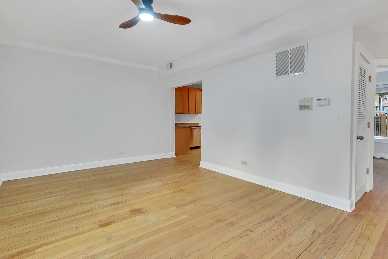 3404 N BELL Avenue IL #1