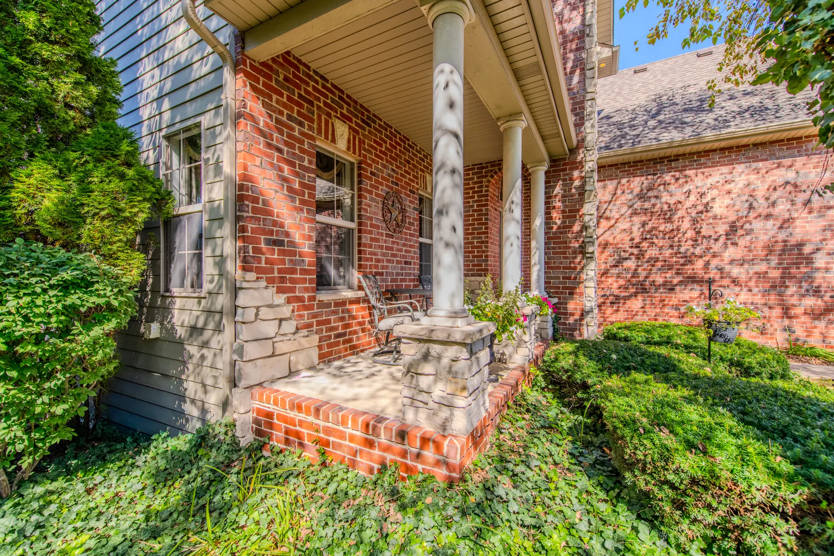 21402 S Majestic Pine Street IL