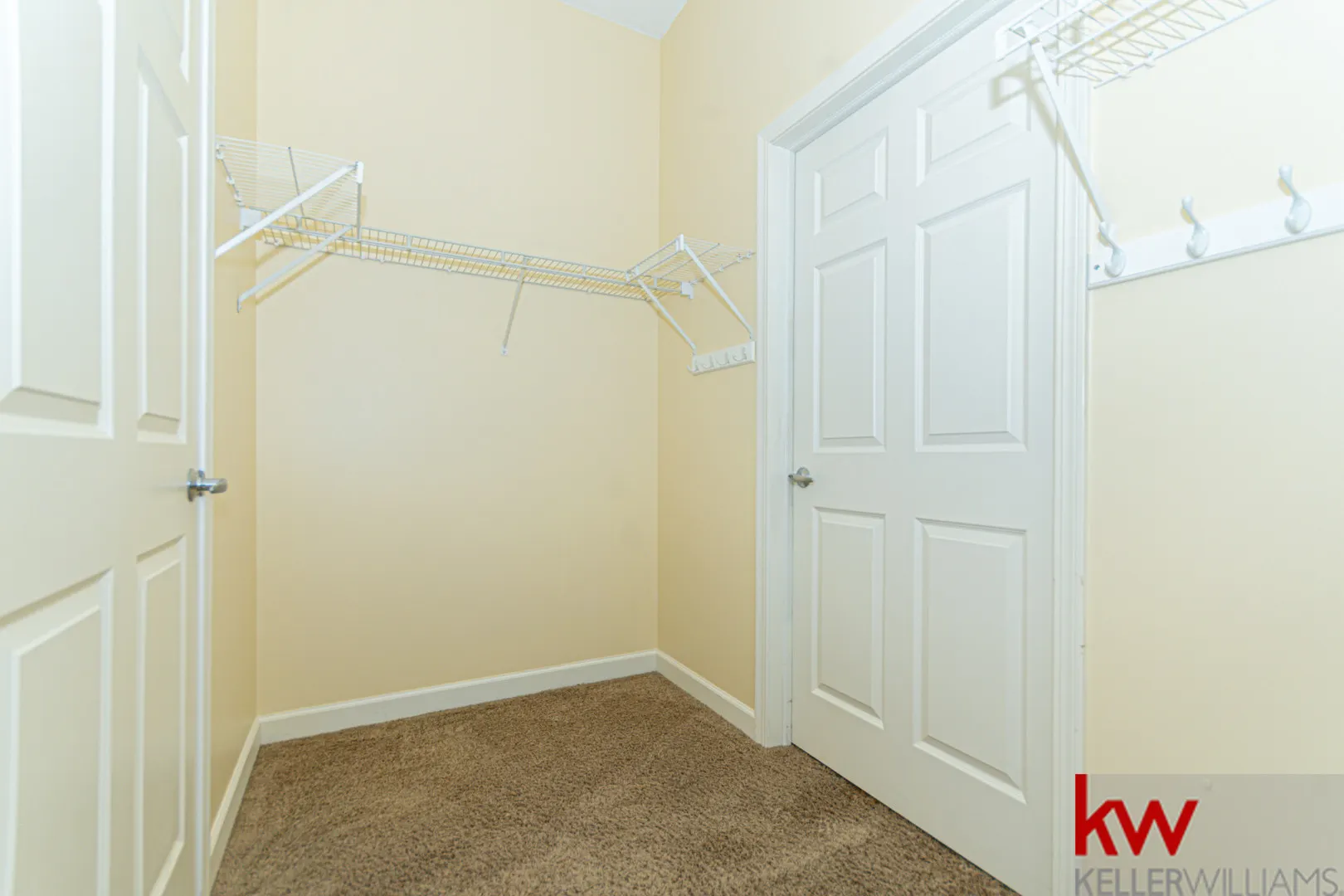 9355 Irving Park Road IL #421