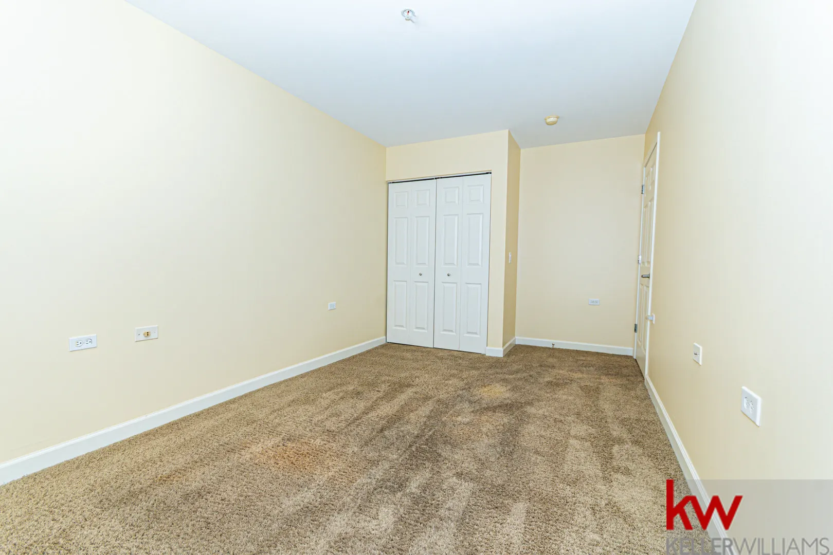 9355 Irving Park Road IL #421