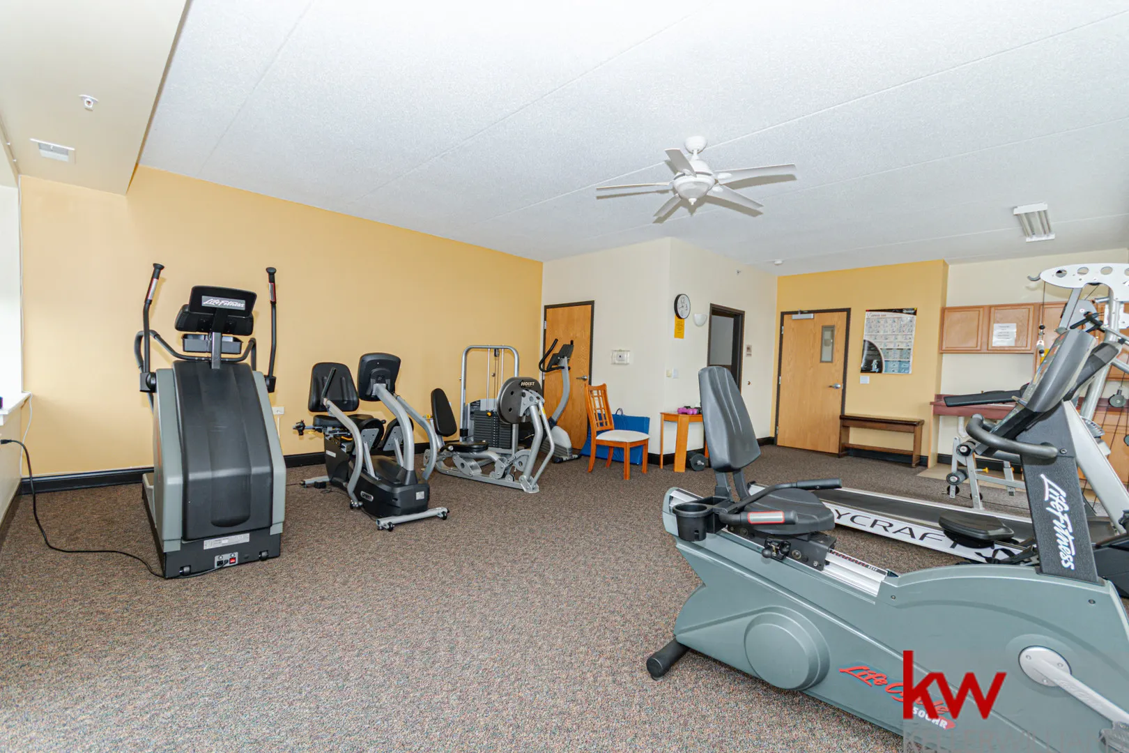 9355 Irving Park Road IL #421