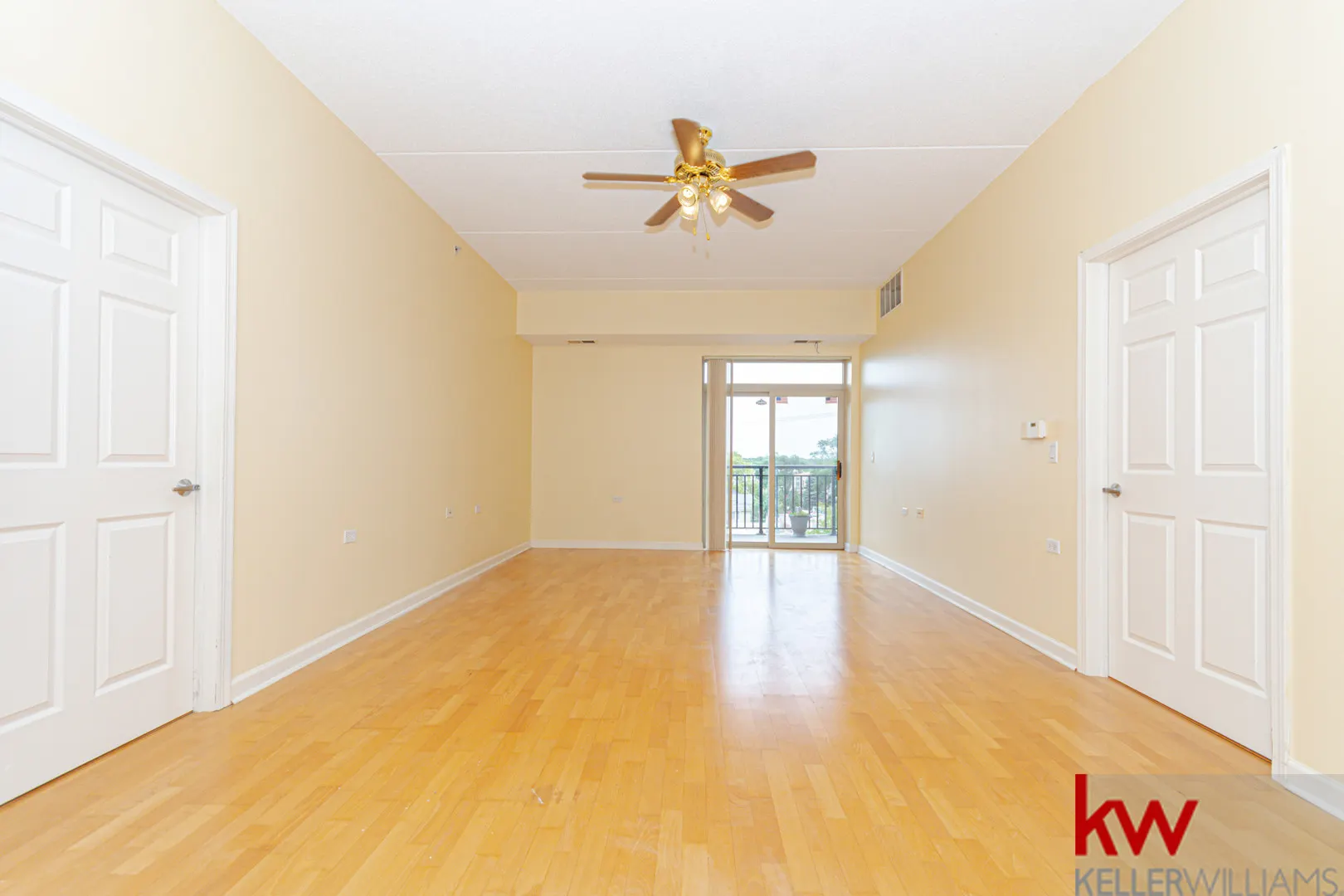 9355 Irving Park Road IL #421