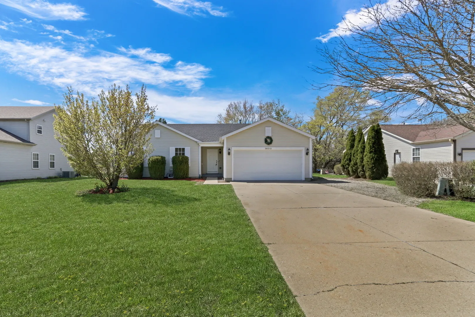 38312 Imperial Lane IL