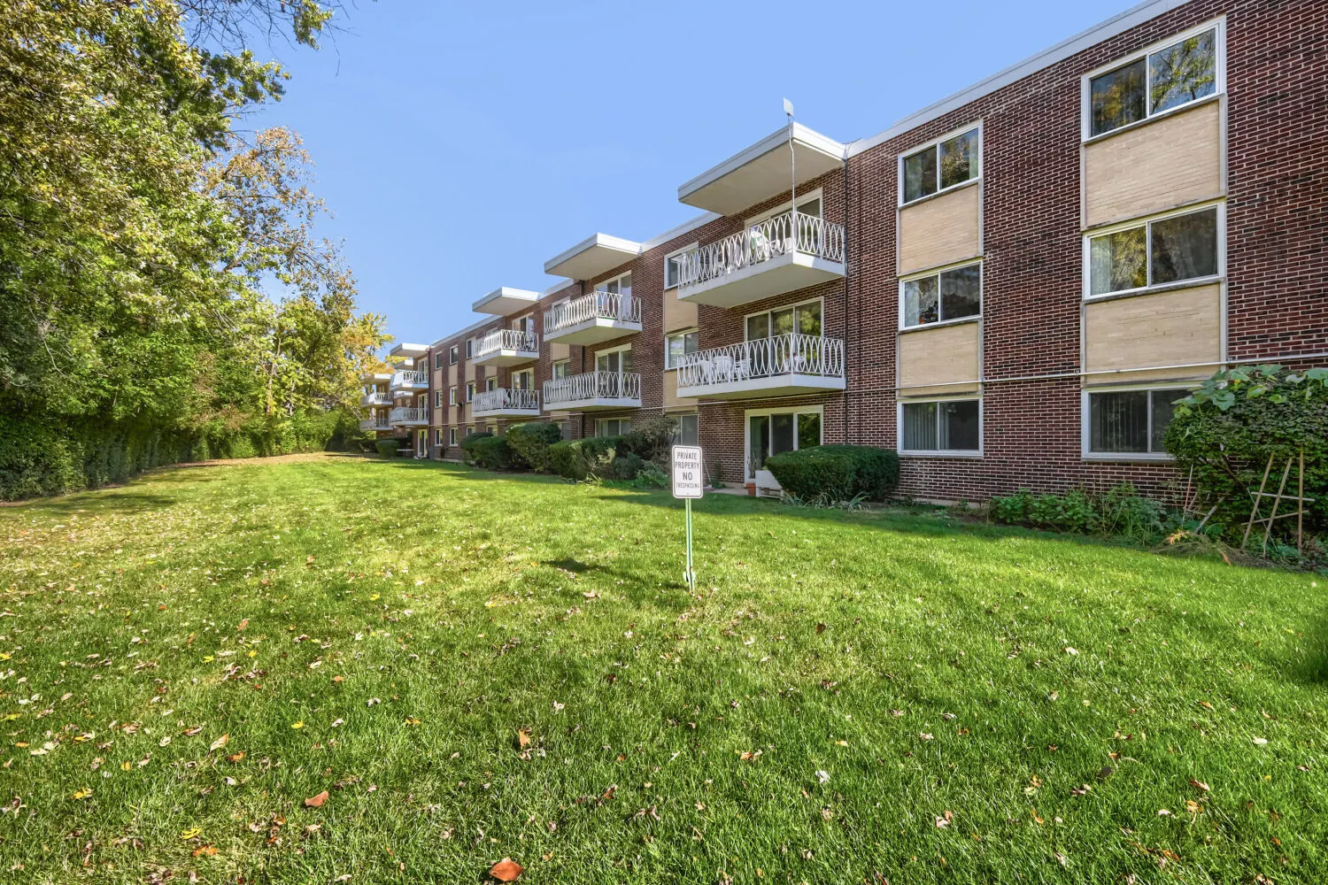 200 Deborah Lane IL #6B