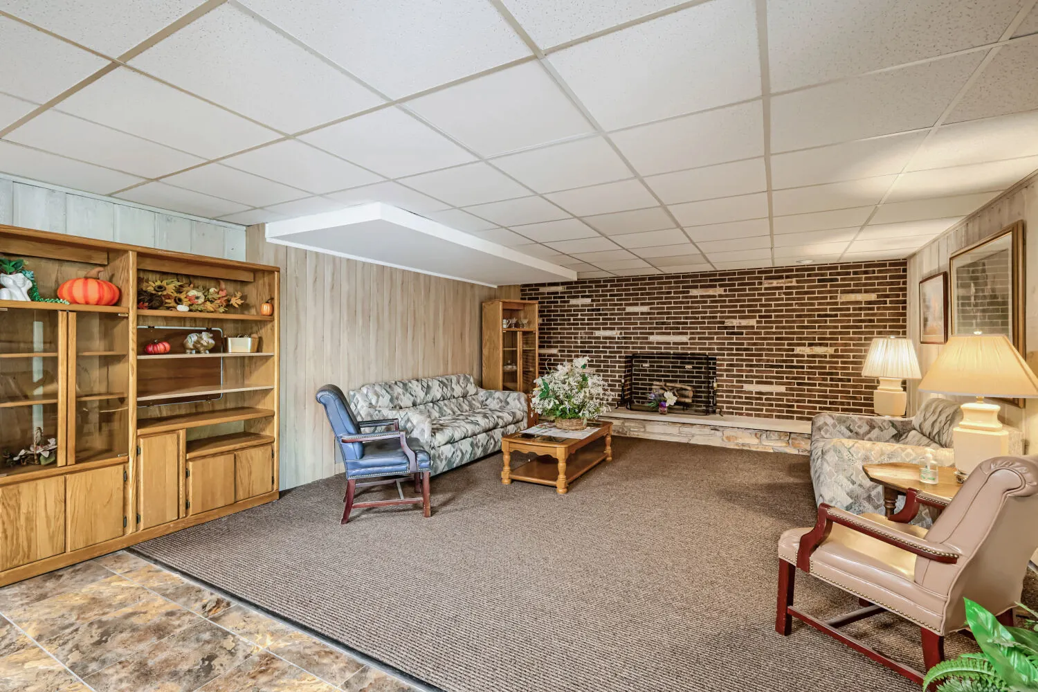 200 Deborah Lane IL #6B