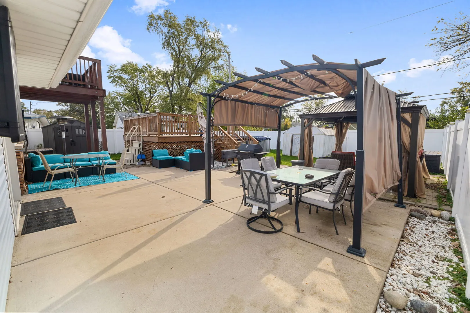 281 Green Street IL