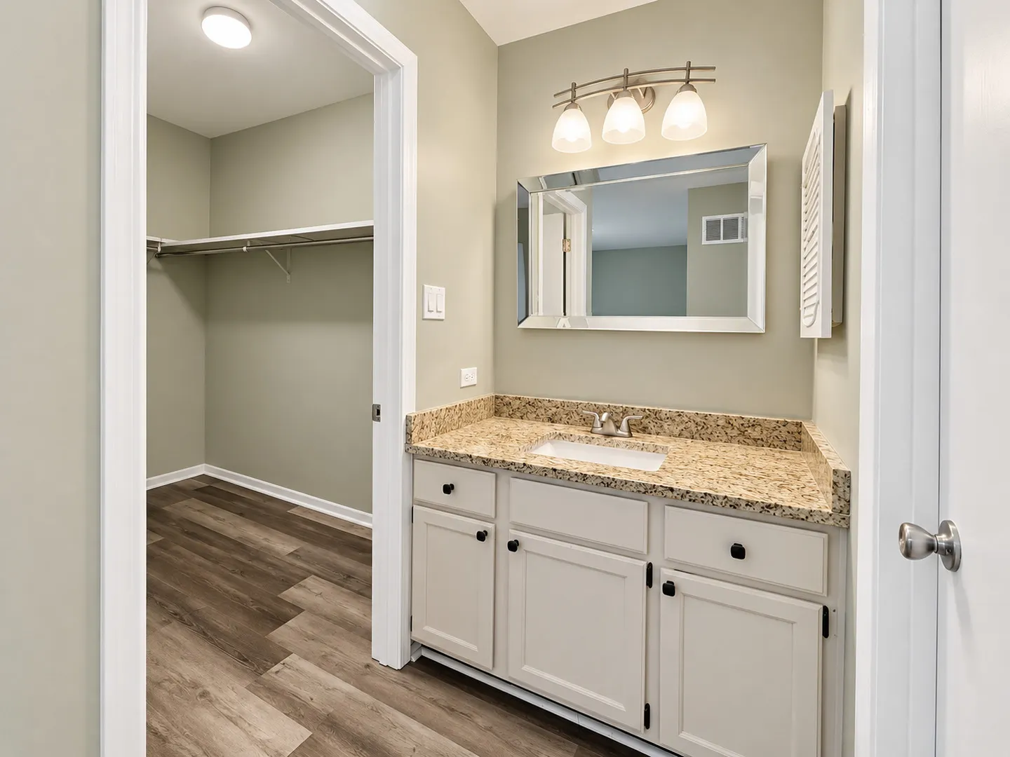 48 Churn Road IL