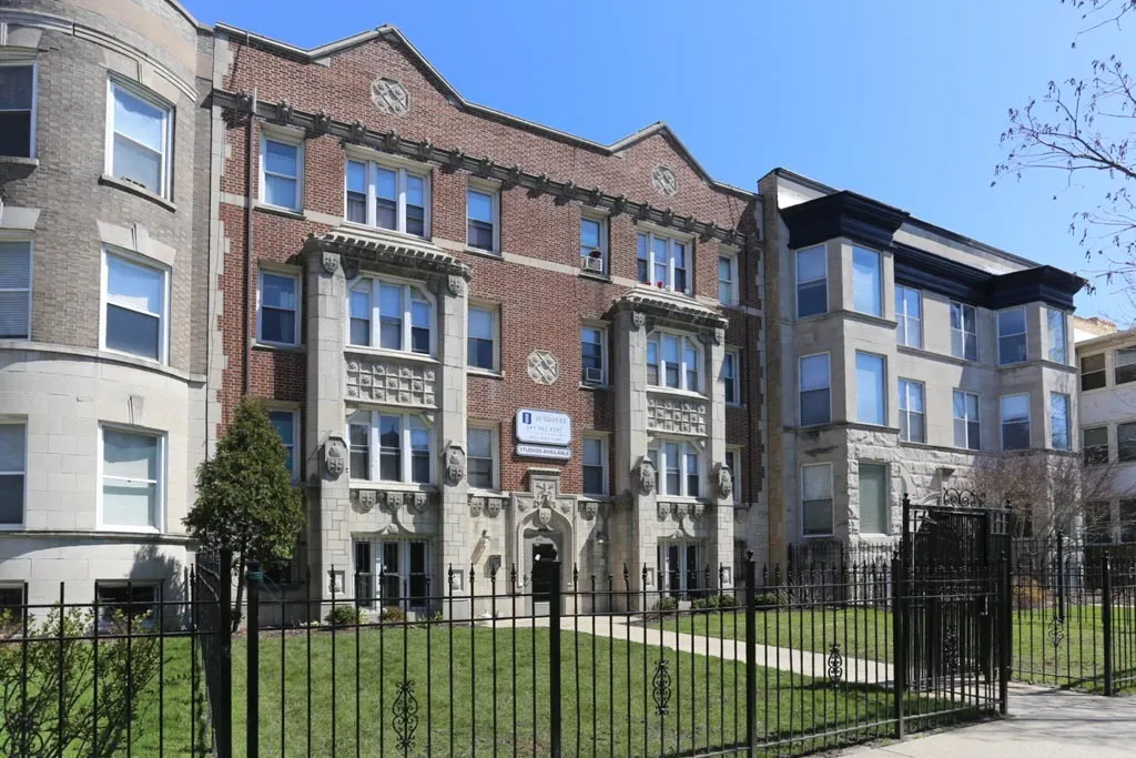 4735 N Beacon Street IL #109