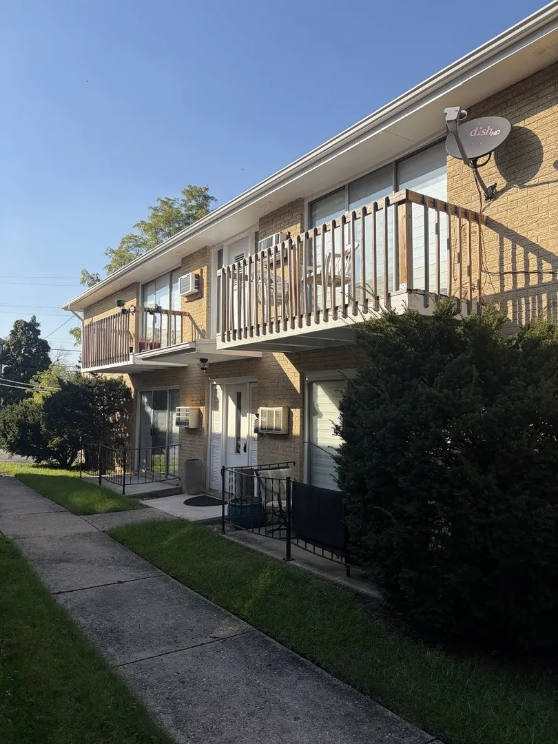 119 Cliff Street IL #1W
