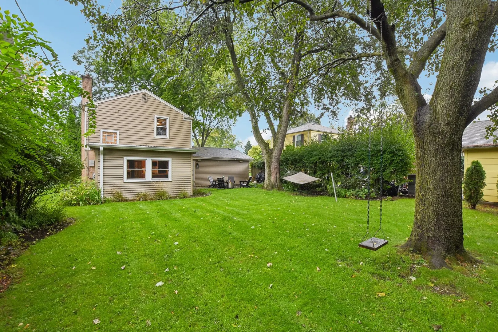 606 S Dryden Place IL