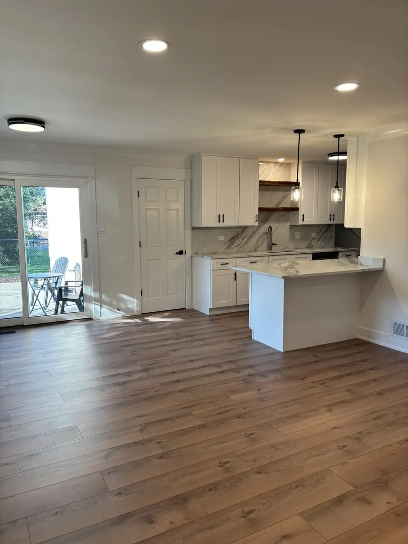 8832 BRIARWOOD Lane IL