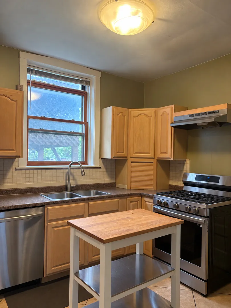 4229 N Ashland Avenue IL #1