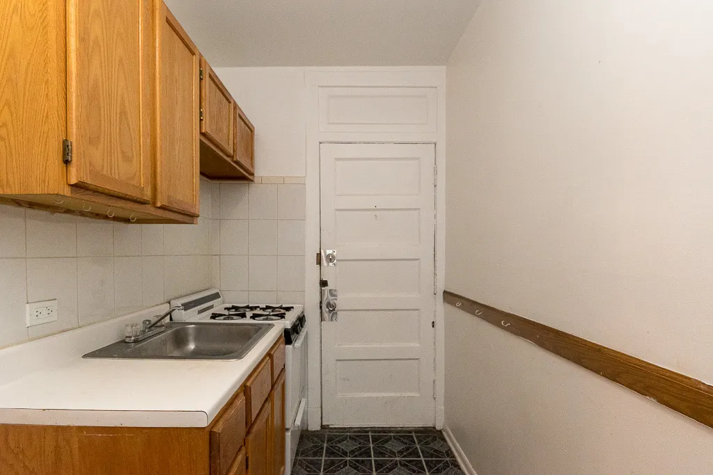 3263 W Wrightwood Avenue IL #2S