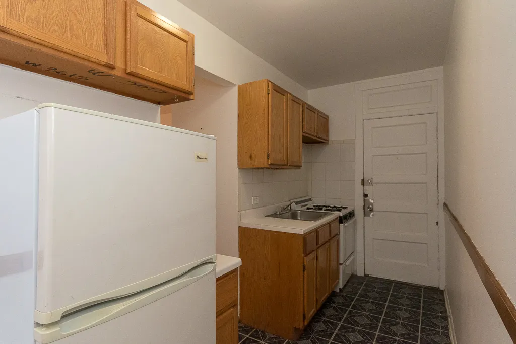 3263 W Wrightwood Avenue IL #2S