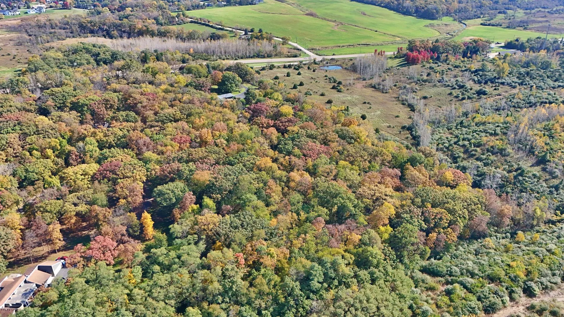 0s810 Autumn Woods Lane IL