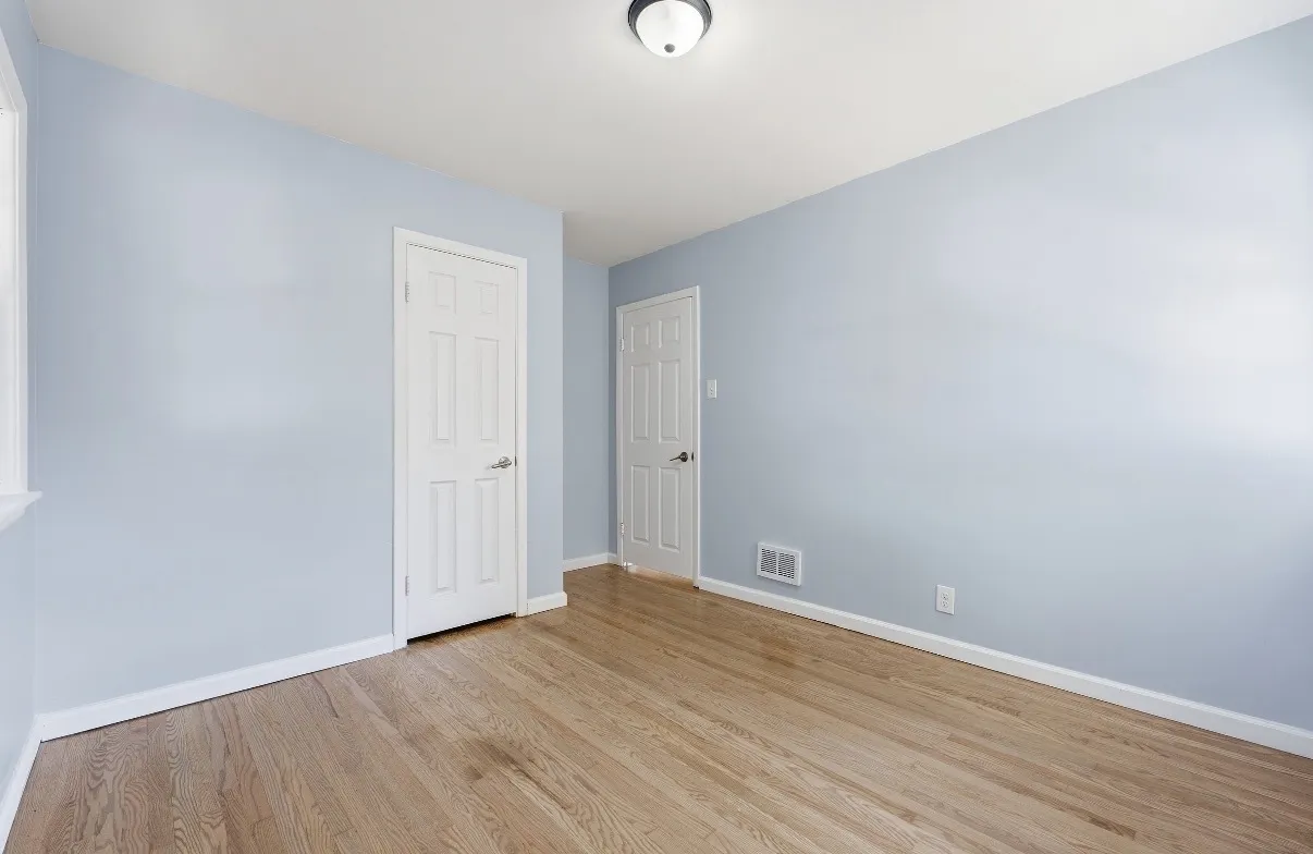 9 Ridge Road IL