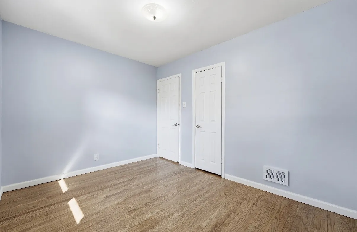 9 Ridge Road IL