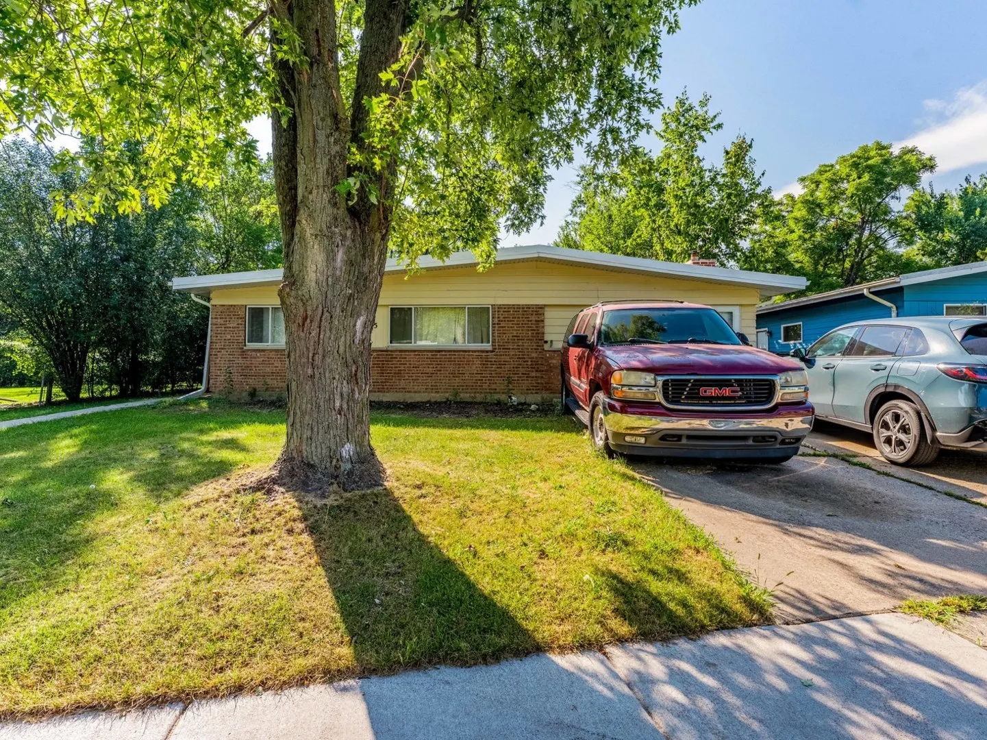 305 Somonauk Street IL