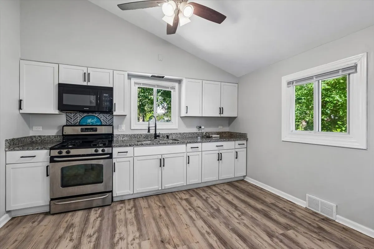 15218 Hastings Drive IL
