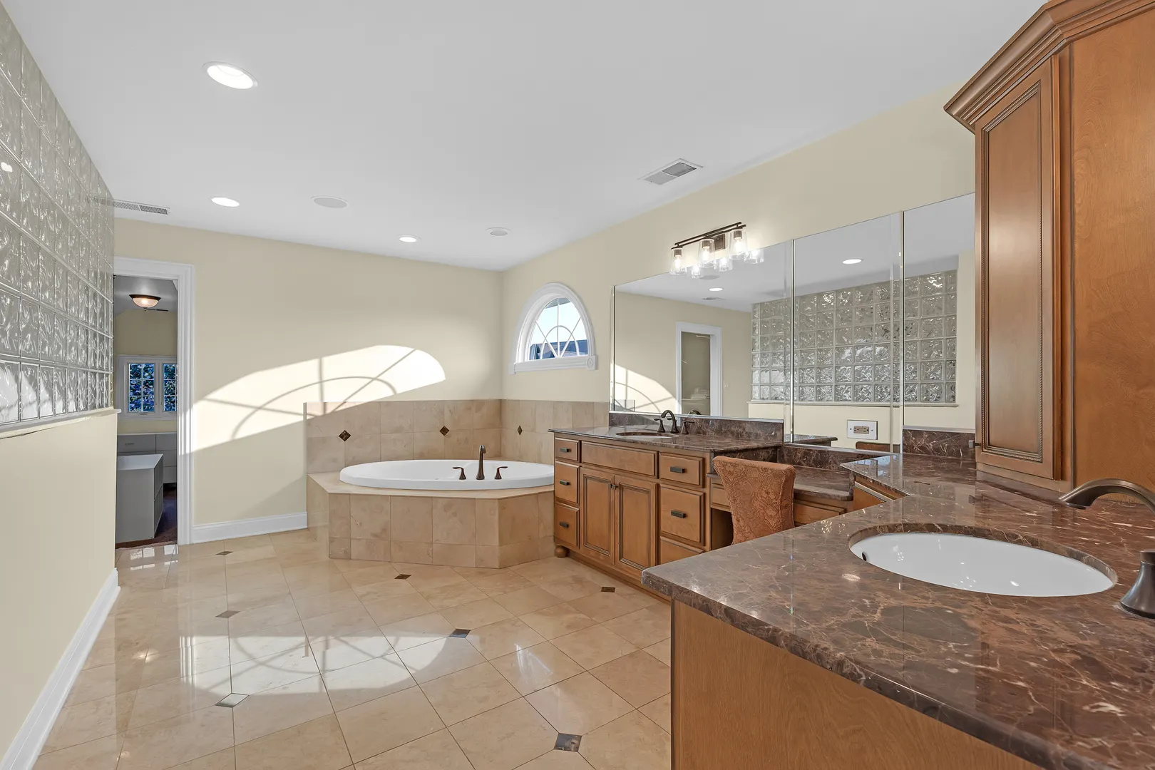 12408 Lajunta Court IL