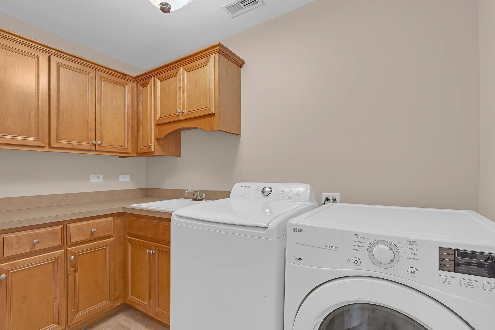 12408 Lajunta Court IL